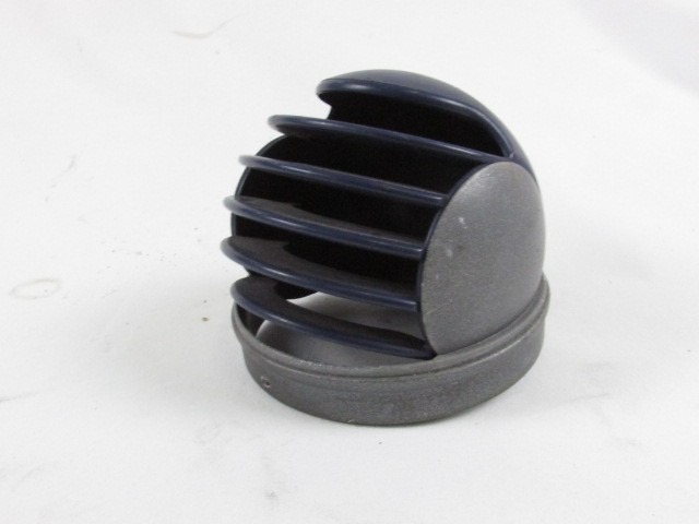 ODVOD ZRAKA OEM N. 0001155V008C96A00 ORIGINAL REZERVNI DEL SMART FORTWO CITY-COUPE CABRIO 450 MK1 (1998 - 2007) BENZINA LETNIK 2000