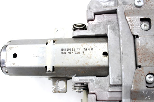 VOLANSKI DROG OEM N. 8E0419502G ORIGINAL REZERVNI DEL AUDI A4 B7 8EC 8ED 8HE BER/SW/CABRIO (2004 - 2007) DIESEL LETNIK 2005