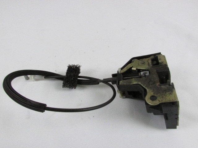 CENTRALNI ZAKLEP SPREDNJIH VRAT  OEM N. 7701473172 ORIGINAL REZERVNI DEL RENAULT CLIO BB CB MK2 R / CLIO STORIA (05/2001 - 2012) DIESEL LETNIK 2003