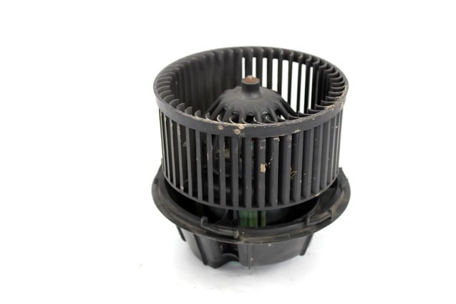 VENTILATOR  KABINE  OEM N. N106609Z ORIGINAL REZERVNI DEL DACIA SANDERO MK1 (2008 - 2012) BENZINA/GPL LETNIK 2009