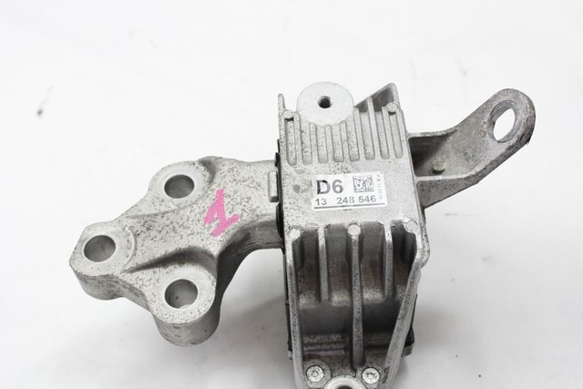 NOSILCI MOTORJA/DRUGO OEM N. 13248546 ORIGINAL REZERVNI DEL OPEL ASTRA J P10 5P/3P/SW (2010 - 2015) DIESEL LETNIK 2011