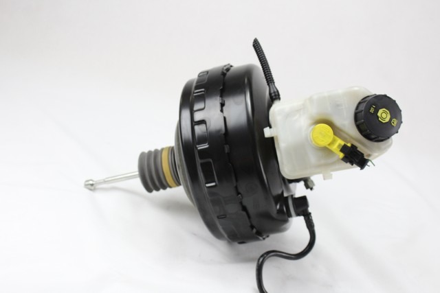 SERVO OJACEVALNIK ZAVOR S PUMPO OEM N. 13338058 ORIGINAL REZERVNI DEL OPEL ASTRA J P10 5P/3P/SW (2010 - 2015) DIESEL LETNIK 2011