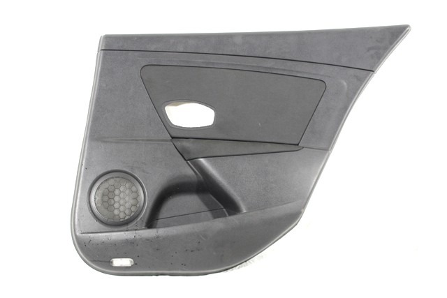 VRATNI PANEL OEM N. PNPDTRNMEGANEBZ01MK3SW5P ORIGINAL REZERVNI DEL RENAULT MEGANE MK3 BZ0/1 B3 DZ0/1 KZ0/1 BER/SPORTOUR/ESTATE (2009 - 2015) DIESEL LETNIK 2011