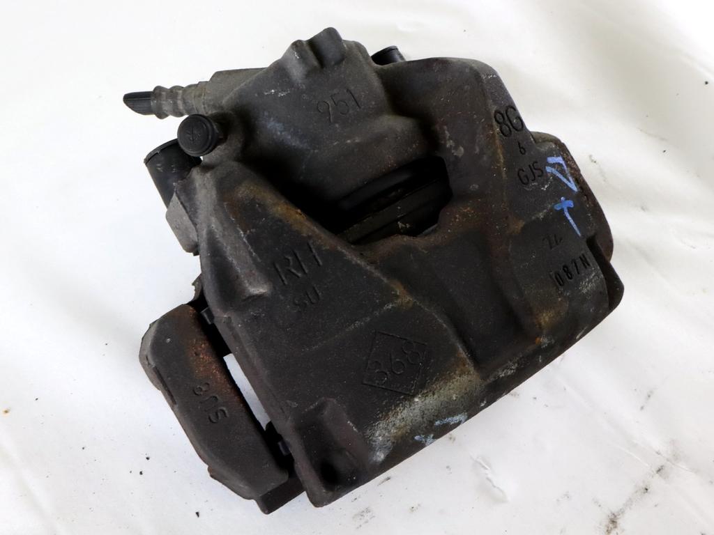 SPREDNJE DESNE ZAVORNE CELJUSTI  OEM N. 410018218R ORIGINAL REZERVNI DEL RENAULT MEGANE MK3 BZ0/1 B3 DZ0/1 KZ0/1 BER/SPORTOUR/ESTATE (2009 - 2015) DIESEL LETNIK 2011