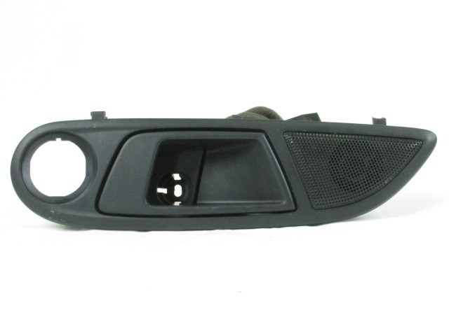 NOTRANJA KLJUKA  OEM N. 8A61-A22601-AEW ORIGINAL REZERVNI DEL FORD FIESTA CB1 CNN MK6 (09/2008 - 11/2012) DIESEL LETNIK 2010