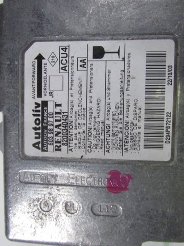 KIT AIRBAG KOMPLET OEM N. 23072 KIT AIRBAG COMPLETO ORIGINAL REZERVNI DEL RENAULT SCENIC/GRAND SCENIC JM0/1 MK2 (2003 - 2009) BENZINA LETNIK 2007