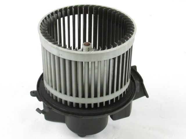 VENTILATOR  KABINE  OEM N. 77362537 ORIGINAL REZERVNI DEL FIAT PANDA 169 (2003 - 08/2009) DIESEL LETNIK 2006