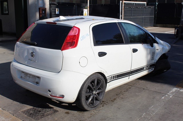 FIAT PUNTO 1.3 D 55KW 5M 5P (2014) RICAMBI IN MAGAZZINO