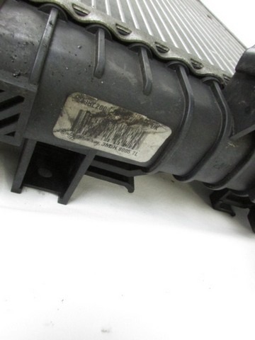 RADIATOR VODE OEM N. 3M5H-8005-TL ORIGINAL REZERVNI DEL FORD FOCUS CMAX DM2 MK1 R (04/2007 - 2010) DIESEL LETNIK 2009