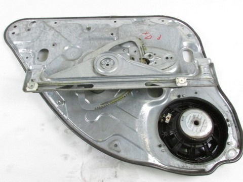 MEHANIZEM DVIGA ZADNJIH STEKEL  OEM N. 22529 SISTEMA ALZACRISTALLO PORTA POSTERIORE ELETT ORIGINAL REZERVNI DEL FORD FOCUS CMAX DM2 MK1 R (04/2007 - 2010) DIESEL LETNIK 2009