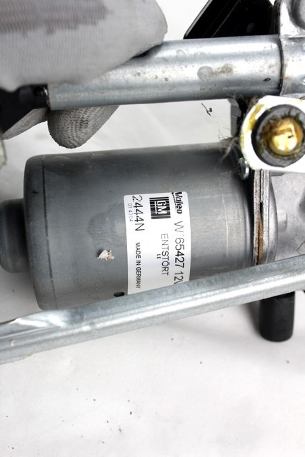 MOTORCEK PREDNJIH BRISALCEV OEM N. 13432685 ORIGINAL REZERVNI DEL OPEL CORSA E X15 (2014 - 2019)BENZINA LETNIK 2015