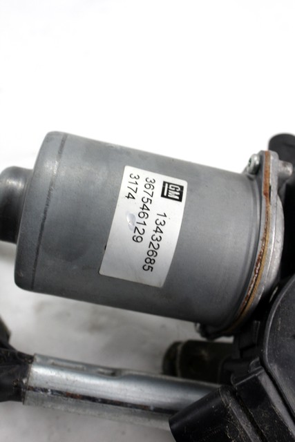 MOTORCEK PREDNJIH BRISALCEV OEM N. 13432685 ORIGINAL REZERVNI DEL OPEL CORSA E X15 (2014 - 2019)BENZINA LETNIK 2015