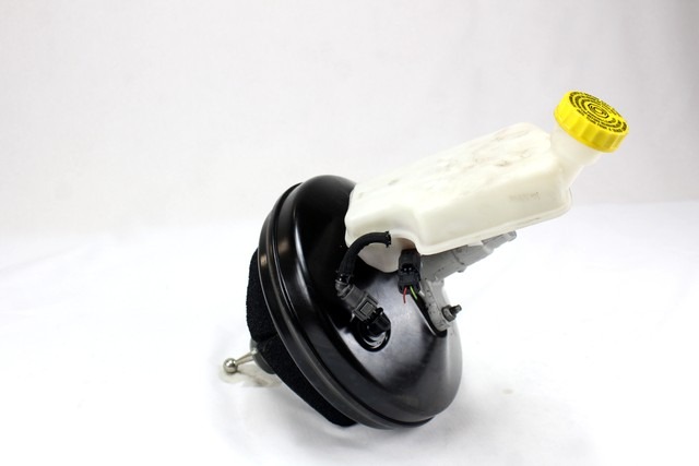 SERVO OJACEVALNIK ZAVOR S PUMPO OEM N. 9682984880 ORIGINAL REZERVNI DEL CITROEN DS3 (2009 - 2014) BENZINA/GPL LETNIK 2010