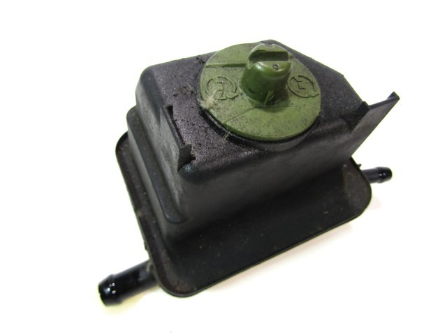 REZERVOAR CRPALKA  SERVO VOLAN OEM N. 1J0422371C ORIGINAL REZERVNI DEL VOLKSWAGEN GOLF IV 1J1 1E7 1J5 MK4 BER/SW (1998 - 2004) BENZINA LETNIK 2000