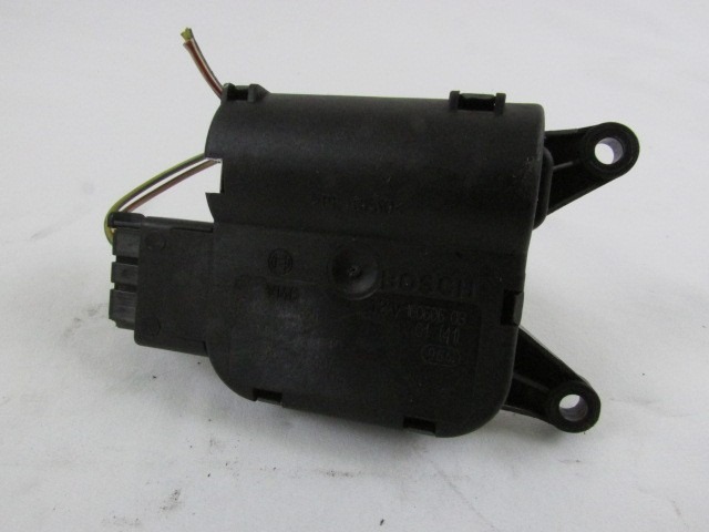 MOTORCEK OGREVANJA OEM N. 132801356 ORIGINAL REZERVNI DEL OPEL MERIVA A X03 (2003 - 2006) BENZINA LETNIK 2006