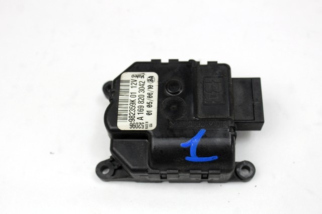 MOTORCEK OGREVANJA OEM N. A1698203042 ORIGINAL REZERVNI DEL MERCEDES CLASSE B W245 T245 5P (2005 - 2011) DIESEL LETNIK 2010