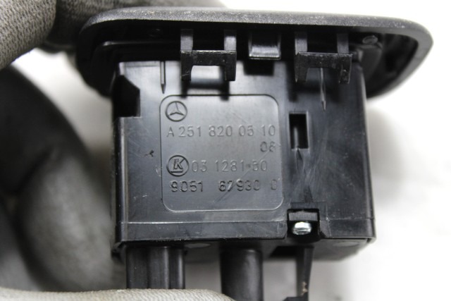 ZADNJE STIKALO OEM N. A2518200510 ORIGINAL REZERVNI DEL MERCEDES CLASSE B W245 T245 5P (2005 - 2011) DIESEL LETNIK 2010