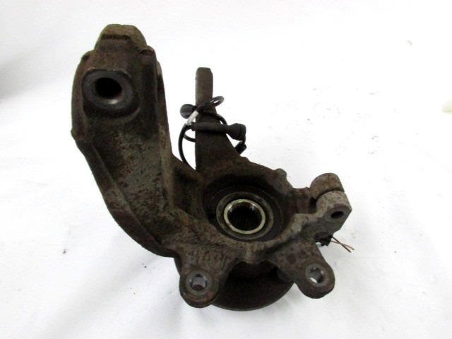 VRTLJIVI LEZAJ DESNO / PESTO KOLESA Z LEZAJEM SPREDAJ OEM N. 1465889 ORIGINAL REZERVNI DEL FORD FUSION JU (2002 - 02/2006) BENZINA LETNIK 2005