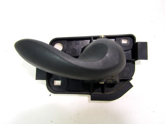 NOTRANJA KLJUKA  OEM N. 735267590 ORIGINAL REZERVNI DEL FIAT PUNTO 188 188AX MK2 (1999 - 2003) BENZINA LETNIK 2002