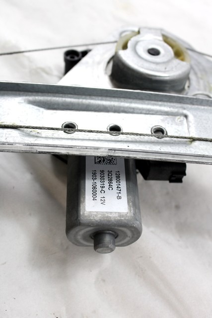 MEHANIZEM DVIGA SPREDNJIH STEKEL  OEM N. 33039 SISTEMA ALZACRISTALLO PORTA ANTERIORE ELETTR ORIGINAL REZERVNI DEL DACIA DUSTER HS (2010 - 2017) BENZINA/GPL LETNIK 2014