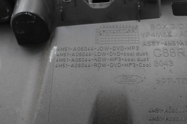 PREDAL ZA DOKUMENTE OEM N. 4M51-A06044-AEW ORIGINAL REZERVNI DEL FORD FOCUS DA HCP DP MK2 BER/SW (2005 - 2008) DIESEL LETNIK 2006