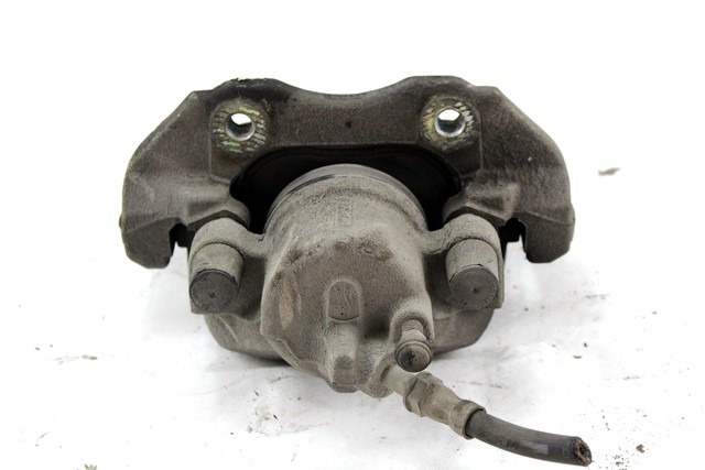 SPREDNJE LEVE ZAVORNE CELJUSTI  OEM N. 1682876 ORIGINAL REZERVNI DEL FORD FOCUS DA HCP DP MK2 BER/SW (2005 - 2008) DIESEL LETNIK 2006