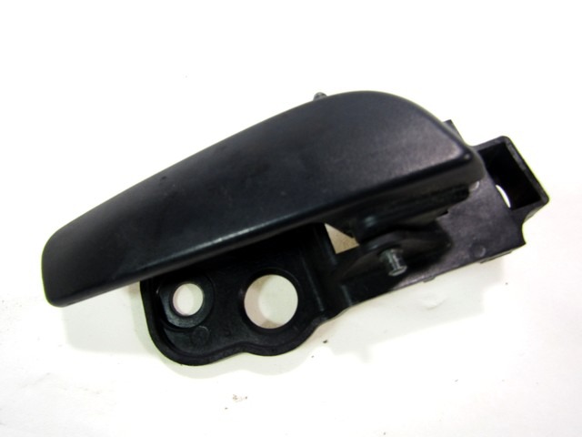 NOTRANJA KLJUKA  OEM N. 735460743 ORIGINAL REZERVNI DEL FIAT FIORINO / QUBO 255 (2008 - 2019) BENZINA/METANO LETNIK 2010