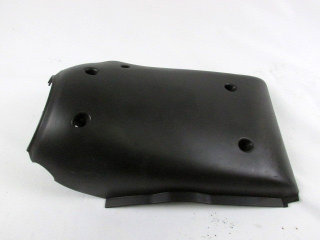 MONTA?NI DELI /  ARMATURNE PLOSCE SPODNJI OEM N. 7352677880 ORIGINAL REZERVNI DEL FIAT PUNTO 188 188AX MK2 (1999 - 2003) BENZINA LETNIK 2000