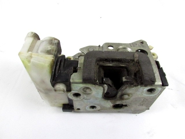 CENTRALNO ZAKLEPANJE ZADNJIH DESNIH VRAT OEM N. 46536063 ORIGINAL REZERVNI DEL FIAT PUNTO 188 188AX MK2 (1999 - 2003) BENZINA LETNIK 2000