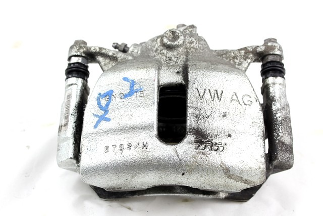 SPREDNJE DESNE ZAVORNE CELJUSTI  OEM N. 8V0615124 ORIGINAL REZERVNI DEL VOLKSWAGEN GOLF VII 5G1 BQ1 BE1 BE2 BA5 BV5 MK7 R (2017 - 2019)BENZINA/METANO LETNIK 2018