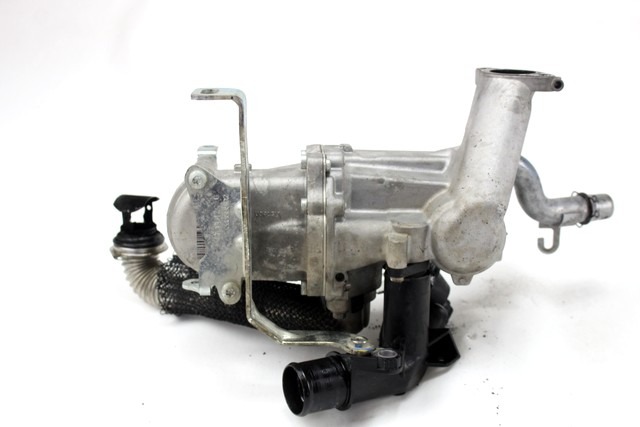 EGR VENTIL/IZMENJALNIK OEM N. 1823924 ORIGINAL REZERVNI DEL FORD FIESTA CB1 CNN MK6 R (2012 - 2017)DIESEL LETNIK 2013