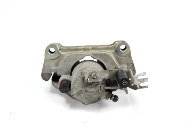 SPREDNJE DESNE ZAVORNE CELJUSTI  OEM N. 4B0615124 ORIGINAL REZERVNI DEL AUDI A4 B6 8E2 8E5 BER/SW (2001 - 2005) DIESEL LETNIK 2003