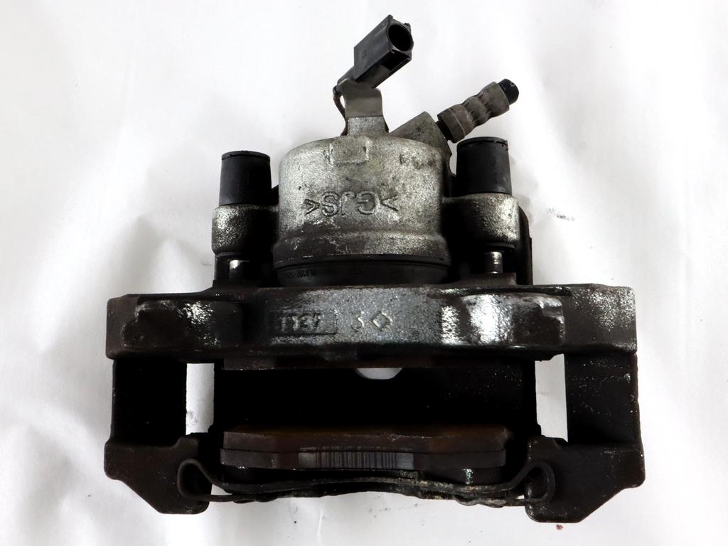 SPREDNJE DESNE ZAVORNE CELJUSTI  OEM N. 77365759 ORIGINAL REZERVNI DEL FIAT PUNTO 199 MK3 (2011 - 2017)BENZINA LETNIK 2017