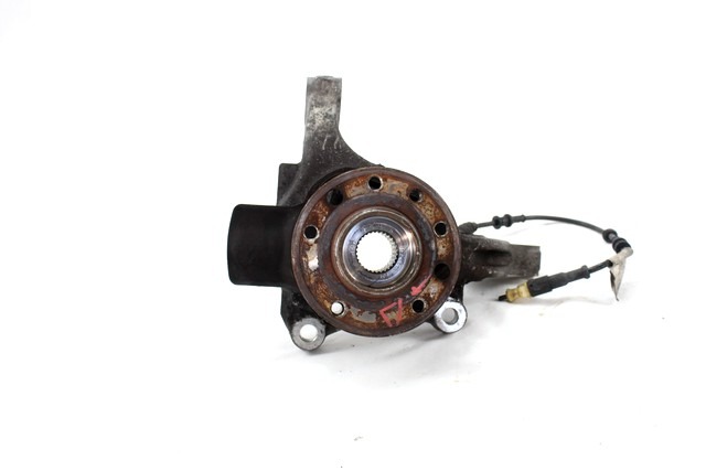 VRTLJIVI LEZAJ DESNO / PESTO KOLESA Z LEZAJEM SPREDAJ OEM N. 51748671 ORIGINAL REZERVNI DEL FIAT CROMA 194 MK2 (2005 - 10/2007)  DIESEL LETNIK 2005