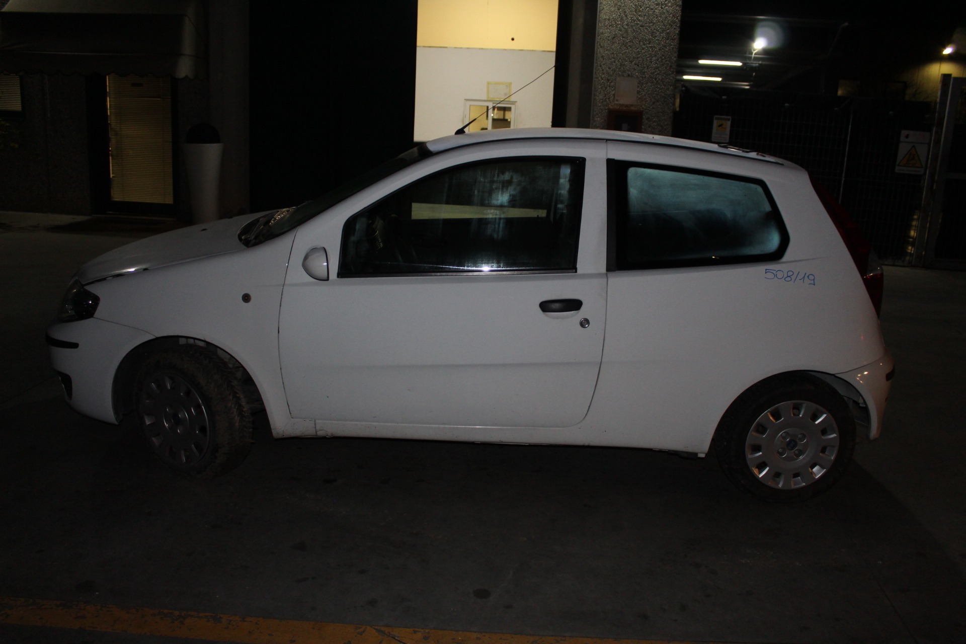 FIAT PUNTO 1.3 51KW 3P D 5M (2007) RICAMBI IN MAGAZZINO