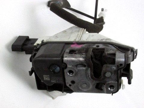 CENTRALNI ZAKLEP SPREDNJIH VRAT  OEM N. 9800624680 ORIGINAL REZERVNI DEL CITROEN C3 MK2 SC (2009 - 2016) DIESEL LETNIK 2012