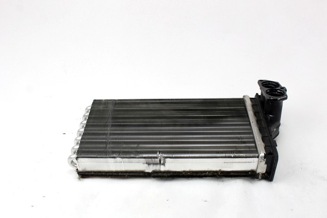 GRELEC RADIATORJA OEM N. 6448K4 ORIGINAL REZERVNI DEL PEUGEOT 307 3A/B/C/E/H BER/SW/CABRIO (2001 - 2009) DIESEL LETNIK 2004