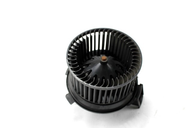 VENTILATOR  KABINE  OEM N. 6441P1 ORIGINAL REZERVNI DEL PEUGEOT 307 3A/B/C/E/H BER/SW/CABRIO (2001 - 2009) DIESEL LETNIK 2004