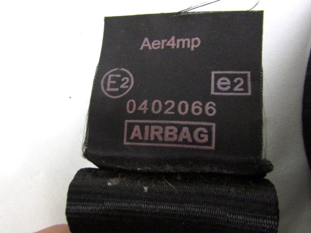 KIT AIRBAG KOMPLET OEM N. 18012 KIT AIRBAG COMPLETO ORIGINAL REZERVNI DEL PEUGEOT 407 6C 6D 6E BER/SW (2004 - 06/2008) DIESEL LETNIK 2005