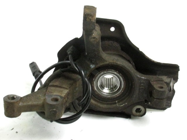 VRTLJIVI LEZAJ DESNO / PESTO KOLESA Z LEZAJEM SPREDAJ OEM N. 46528901 ORIGINAL REZERVNI DEL FIAT PUNTO 188 MK2 R (2003 - 2011) BENZINA LETNIK 2007