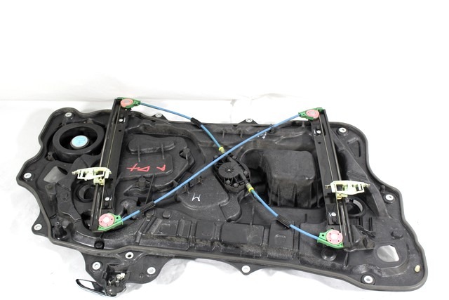 MEHANIZEM DVIGA SPREDNJIH STEKEL  OEM N. 9258 SISTEMA ALZACRISTALLO PORTA ANTERIORE ELETTRI ORIGINAL REZERVNI DEL LANCIA Y YPSILON 843 R (2006 - 2011) BENZINA/GPL LETNIK 2009