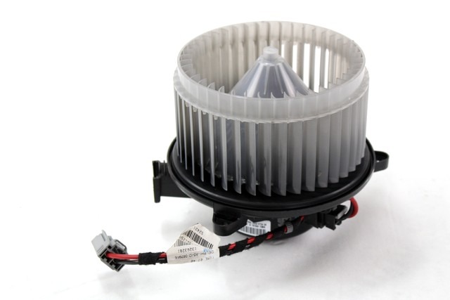 VENTILATOR  KABINE  OEM N. 13263279 ORIGINAL REZERVNI DEL OPEL INSIGNIA A G09 (2008 - 2017)DIESEL LETNIK 2014