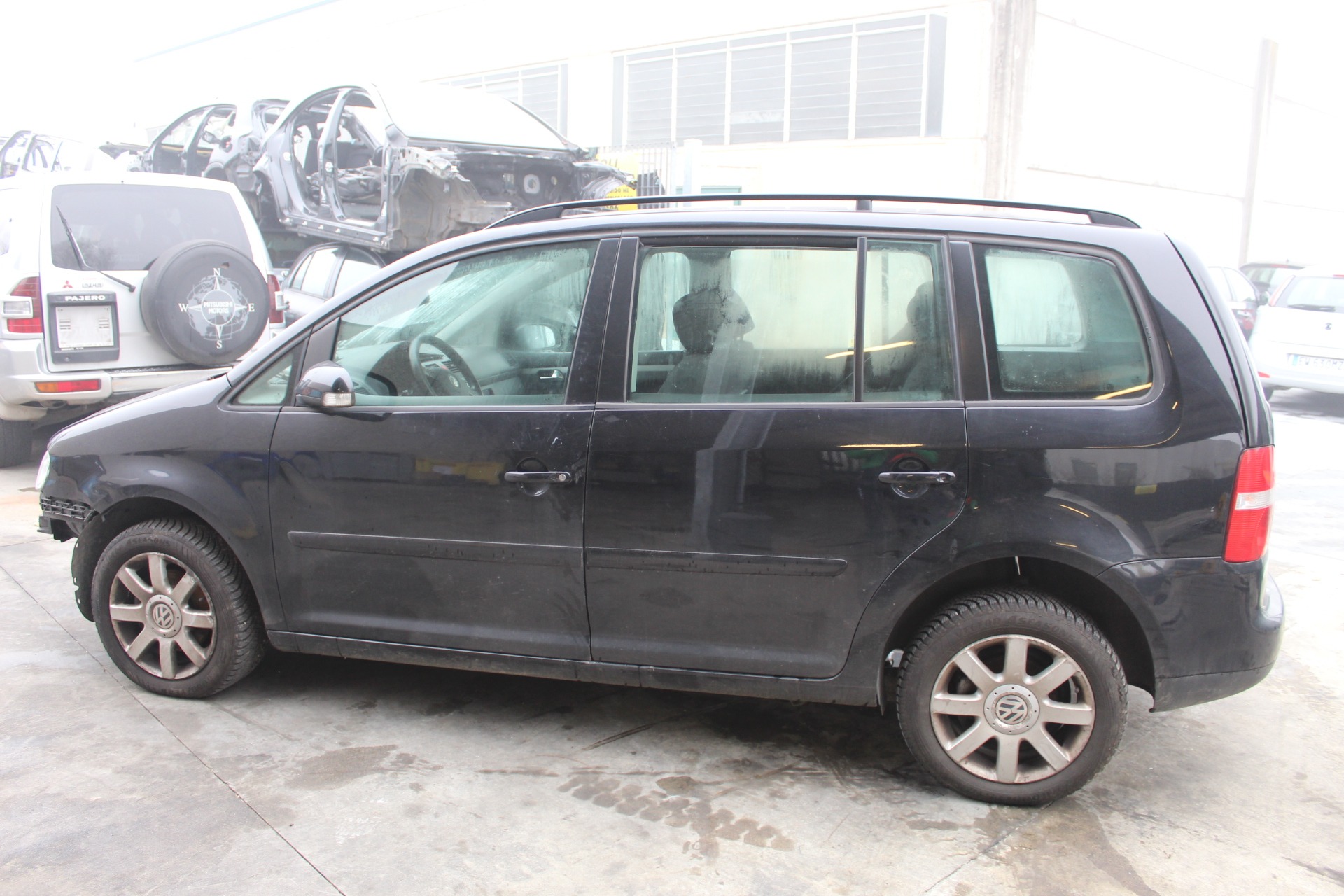 VOLKSWAGEN TOURAN 1.9 D 77KW 6M 5P (2006) RICAMBI IN MAGAZZINO