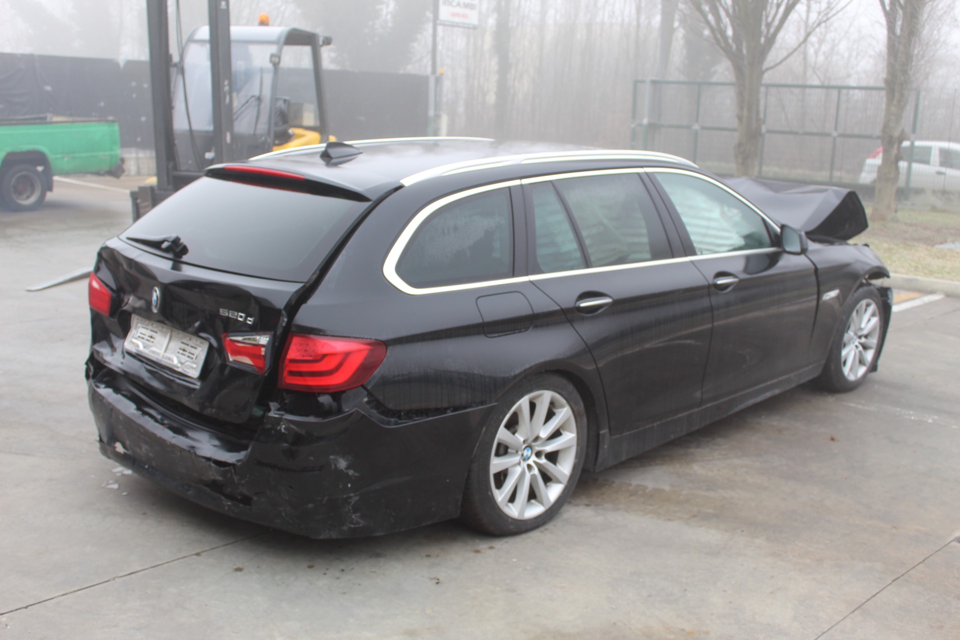 BMW SERIE 5 520D F11 2.0 D 135KW AUT 5P (2012) RICAMBI IN MAGAZZINO