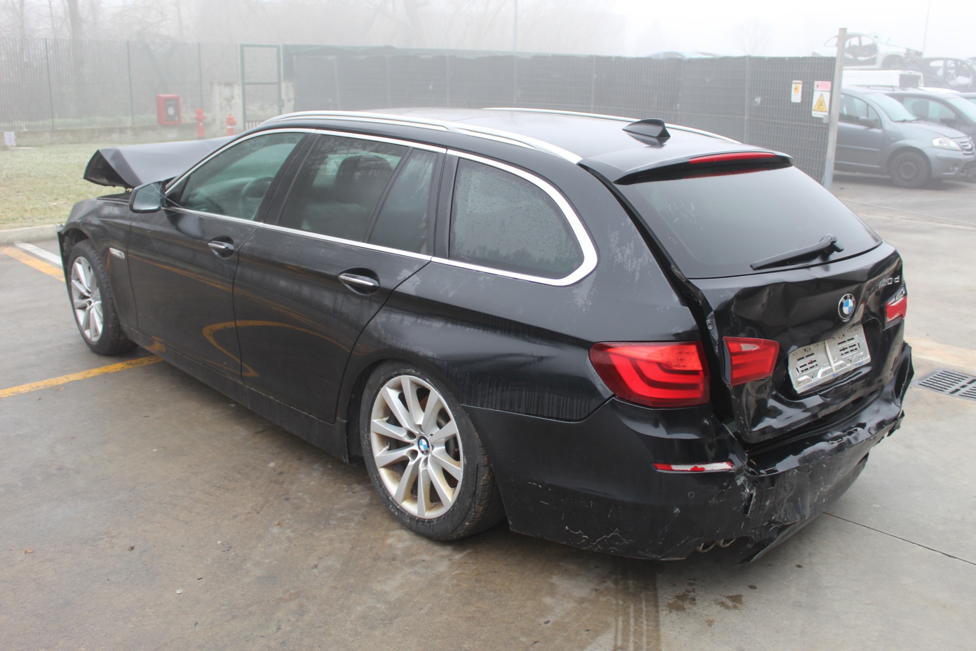 BMW SERIE 5 520D F11 2.0 D 135KW AUT 5P (2012) RICAMBI IN MAGAZZINO