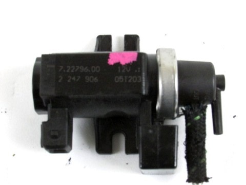 ELEKTROVENTIL  OEM N. 2247906 ORIGINAL REZERVNI DEL BMW SERIE 3 BER/SW/COUPE/CABRIO E90/E91/E92/E93 (2005 -2009) DIESEL LETNIK 2005