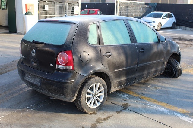 VOLKSWAGEN POLO 1.4 D 51KW 5M 5P (2009) RICAMBI IN MAGAZZINO 