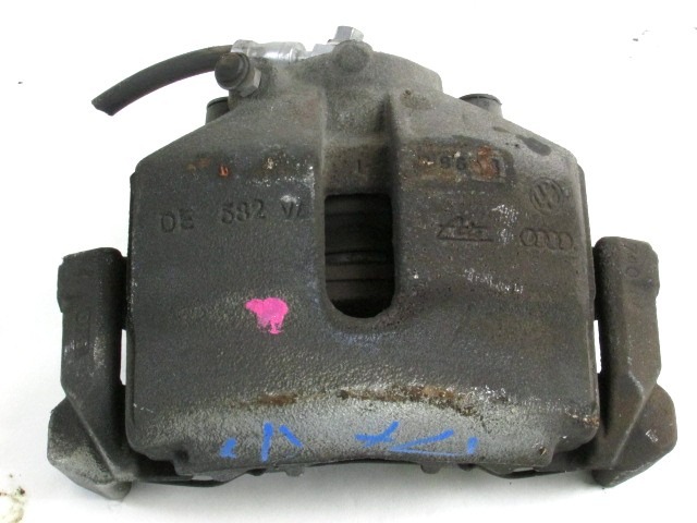 SPREDNJE DESNE ZAVORNE CELJUSTI  OEM N. 1K0615124H ORIGINAL REZERVNI DEL AUDI A3 MK2 8P 8PA 8P1 (2003 - 2008)DIESEL LETNIK 2003