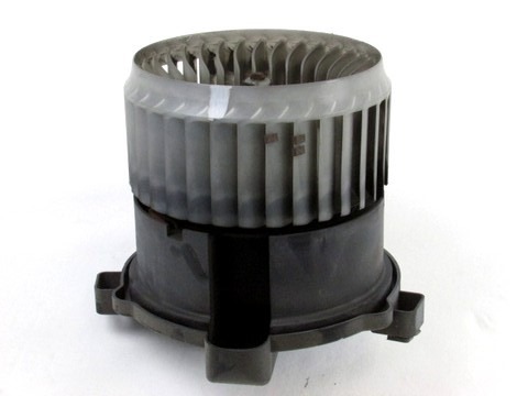 VENTILATOR  KABINE  OEM N. 016070-0701 ORIGINAL REZERVNI DEL MITSUBISHI COLT Z30 Z3_A Z2_A MK6 (2004 - 2009) BENZINA LETNIK 2005