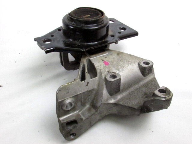 NOSILCI MOTORJA/DRUGO OEM N. 11210-JD500 ORIGINAL REZERVNI DEL NISSAN QASHQAI J10C (2006 - 2010) DIESEL LETNIK 2008